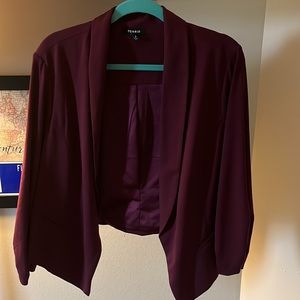 Torrid size 2 crop blazer